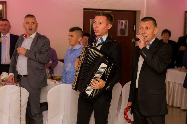 Śpiewający i grający DJ-WODZIREJ,biesiada z akordeonem+karao