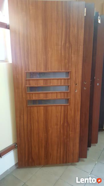 Wyprzedaż ekspozycji ŚWIAT DRZWI STARGARD