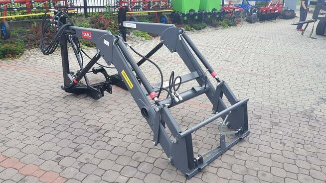 Ładowacz czołowy TUR-3 RODA