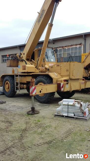 dźwigi mobilne Locatelli 30 T