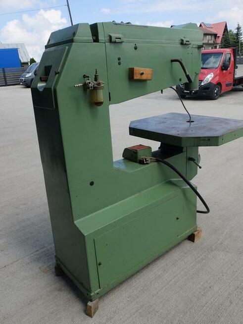 Frezarka górnowrzecionowa SCM