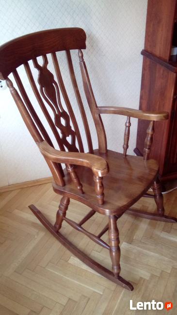 Fotel drewniany bujany