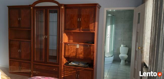 Wynajem pokoi dla pracowników firm i turystów