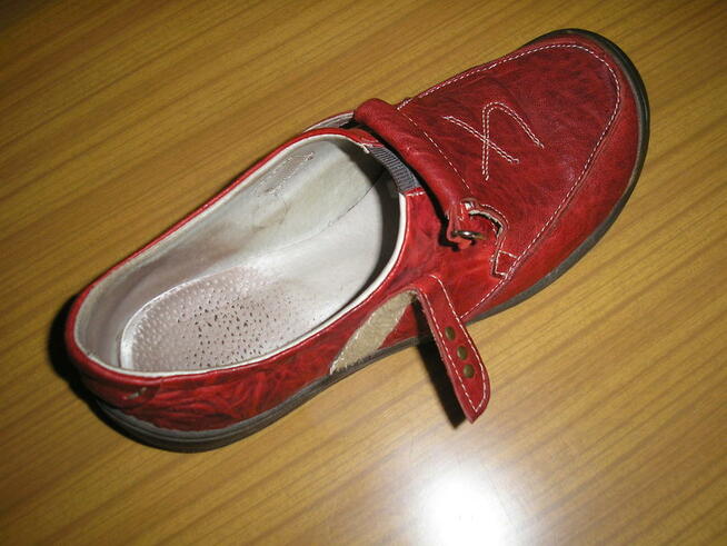 półbuty skóra naturalna 38 24,5cm.