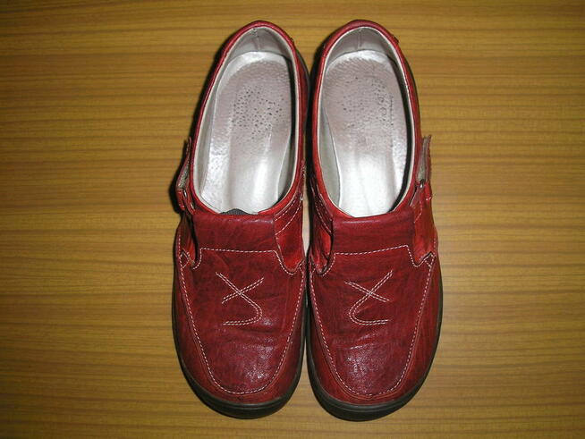 półbuty skóra naturalna 38 24,5cm.