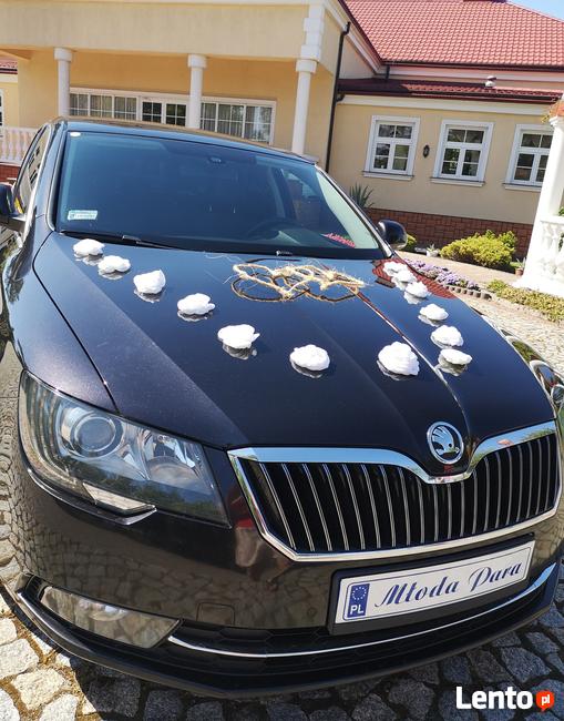 Auto do wypożyczenia z kierowcą, na sluby wesela, Skoda