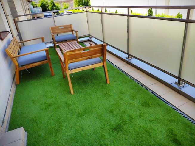 Oklejanie szyb balkonowych / tarasowych. Folia mrożona WAWA