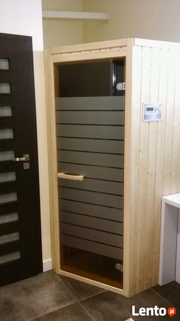 Oklejanie szyb balkonowych / tarasowych. Folia mrożona WAWA