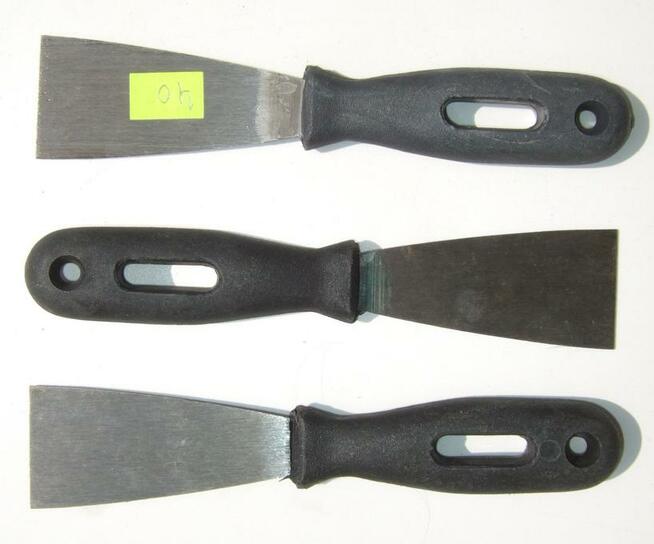 SZPACHELKA MALARSKA GIPS TYNK 40mm KRAJOWA RĄCZKA PLASTIKOWA