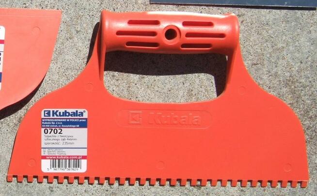 SZPACHELKA MALARSKA GIPS TYNK 40mm KRAJOWA RĄCZKA PLASTIKOWA