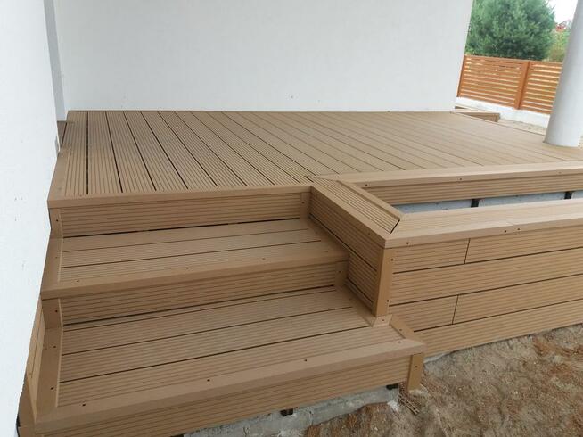 Montaż paneli podłogowych oraz tarasów z deski kompozytowej