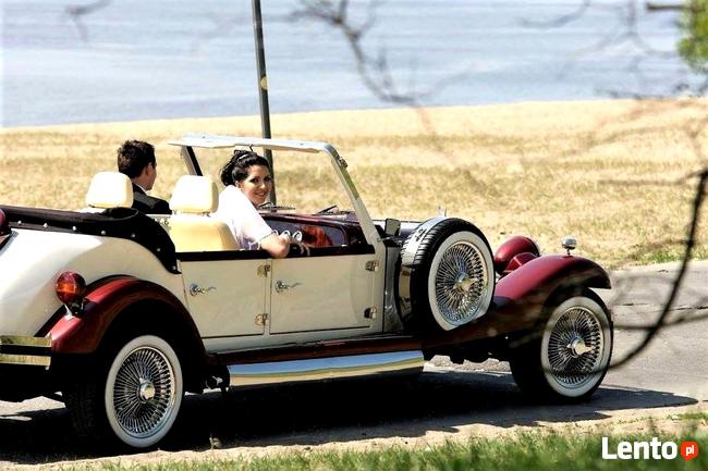 Zabytkowy samochód do ślubu Auto na wesele Kabriolet Cabrio