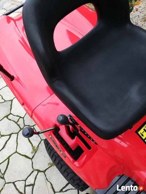 Kosiarka samojezdna traktorek ogrodowy Honda 2213 + Przycisk