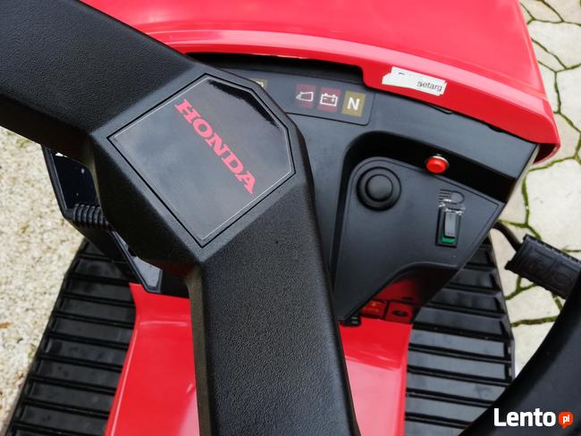 Kosiarka samojezdna traktorek ogrodowy Honda 2213 + Przycisk