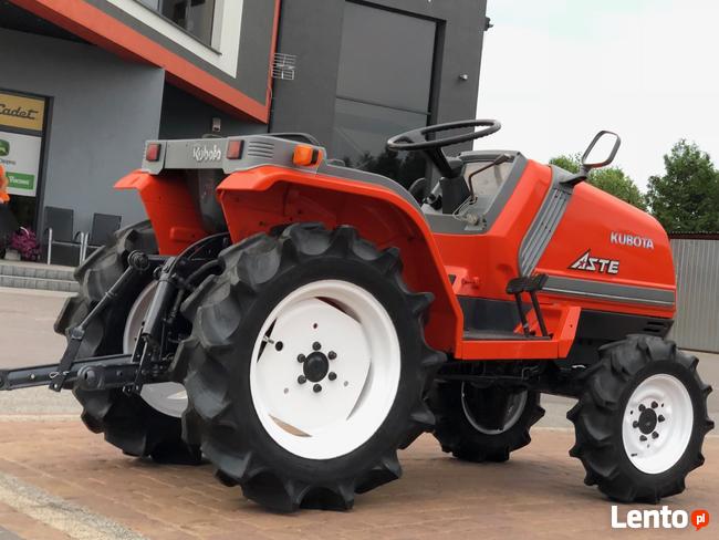 Kubota Aste A17 idealny stan diesel 4WD 17 KM mini traktorek