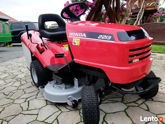 Kosiarka samojezdna traktorek ogrodowy Honda 2213 + Przycisk