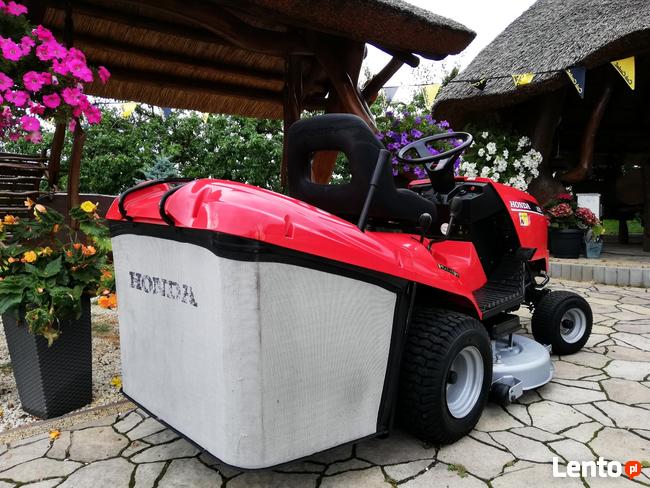 Kosiarka samojezdna traktorek ogrodowy Honda 2213 + Przycisk
