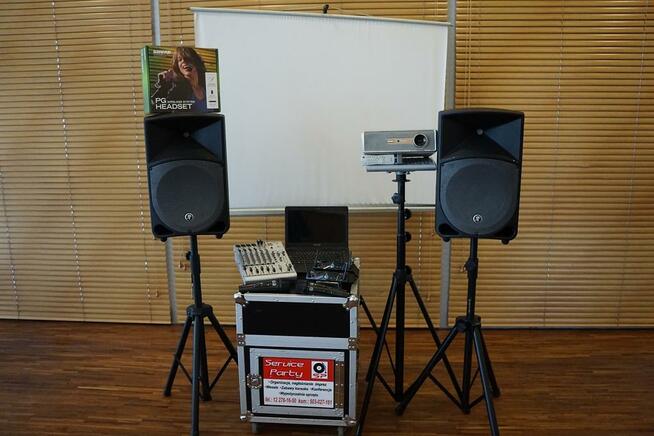 Nagłosnienie światło projektor mikrofon ruchome głowy