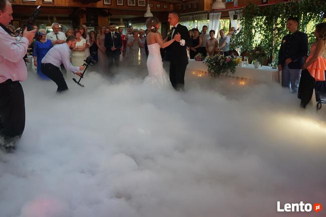 Dekoracja Światłem Czerwony biały dywan love ciężki dym