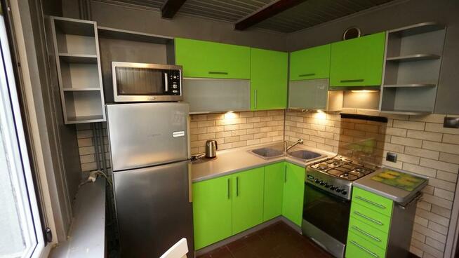 3 pokojowe mieszkanie do remontu. Ulica Mała Góra 16, Kraków