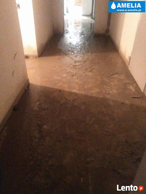 Sprzątanie po wybiciu kanalizacji zalaniu Brzesko