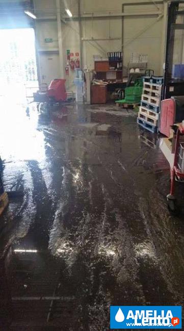 Sprzątanie po wybiciu kanalizacji zalaniu mazowieckie