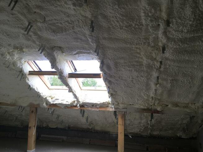 Ocieplanie pianą PUR, pianka pur, Tłuszcz