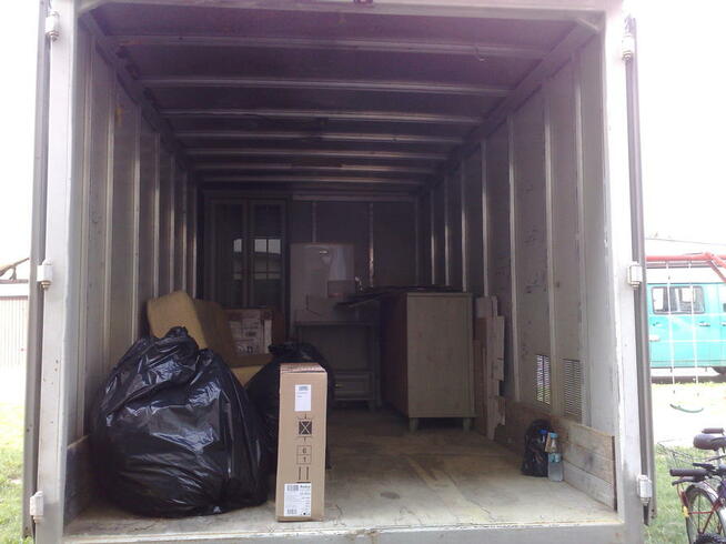 PRZEPROWADZKI-TRANSPORT TOWARÓW -MAGAZYNOWANIE MEBLI AGD RTV