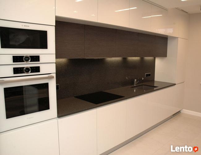 Meble na wymiar Kuchnie szafy garderoby łazienki