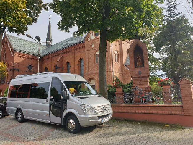 Transport osób Dąbrowa Górnicza przewozy osób Myslowice busy