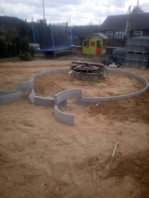 Kompleksowe układanie kostki brukowej