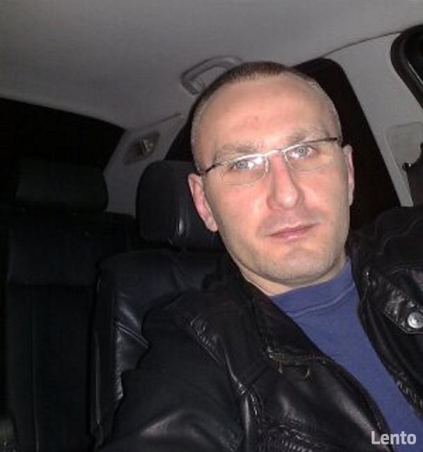 Poznam kobietę w wieku do 45 lat.