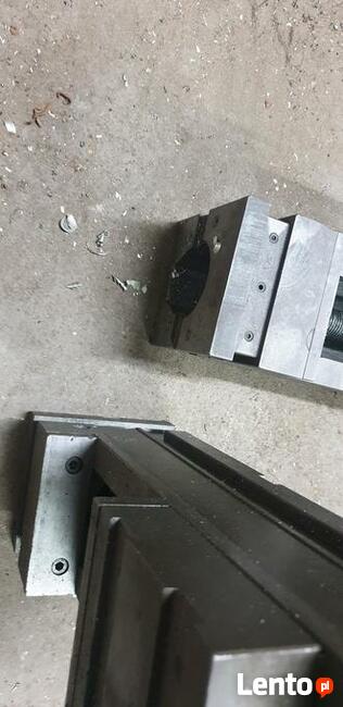 hydrauliczne imadło