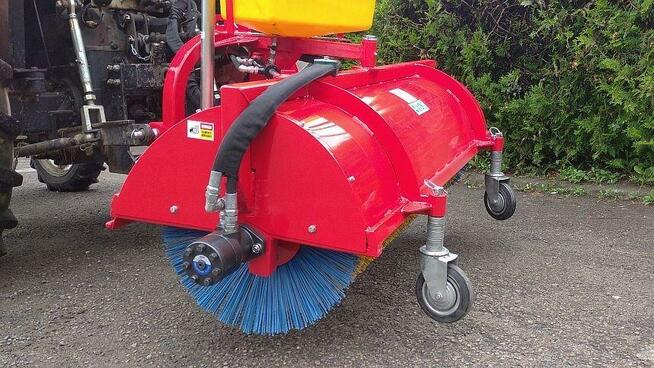 ZAMIATARKA ulic, szerokość robocza 150 cm napęd hydrauliczny