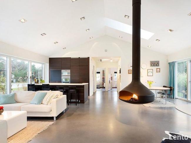 Ekskluzywny kominek wiszący, obrotowy FOCUS model ERGOFOCUS