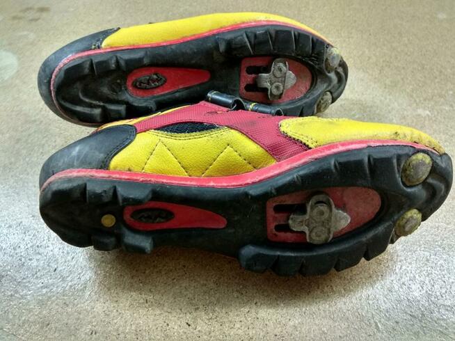 Buty rowerowe mtb