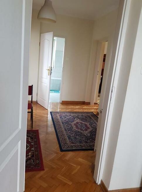 3 pokojowe mieszkanie 75m2. Piętro domu jednorodzinnego.