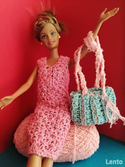Sukienka i torba ubranko dla lalki Barbie włóczka różowa