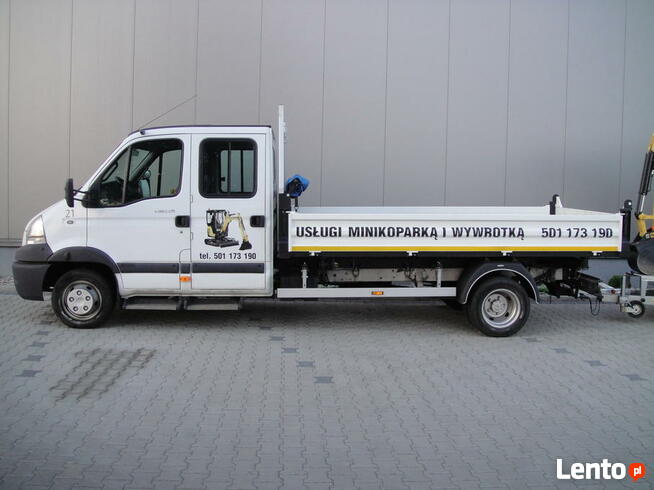 Operator z minikoparką i wywrotką do 3 ton szuka współpracy.