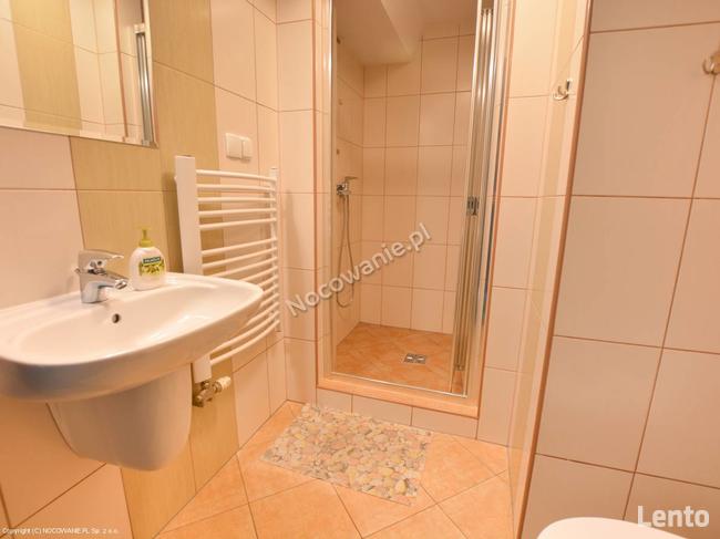 Wolne pokoje z łazienkami w Krynicy Zdrój