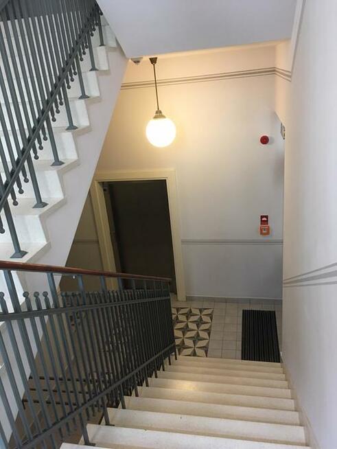 Klimatyczna kawalerka z antresolą