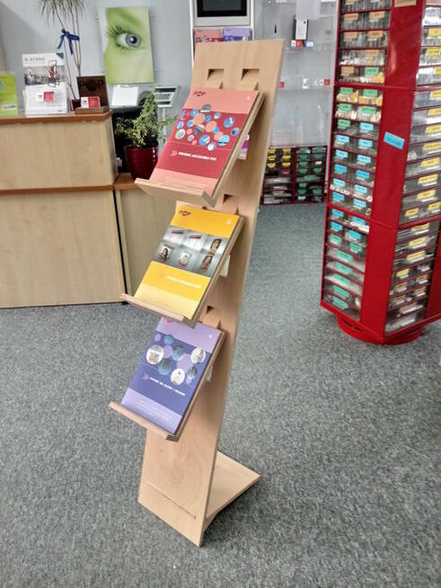 Stoliki ze sklejki, Regały drewniane, Detale z drewna