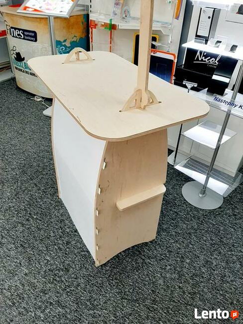 Stoliki ze sklejki, Regały drewniane, Detale z drewna