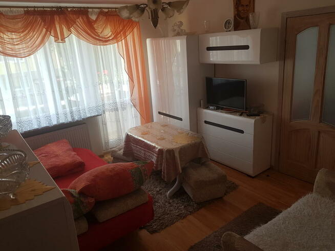 Mieszkanie + parking (strzeżony na pilota, monitoring)