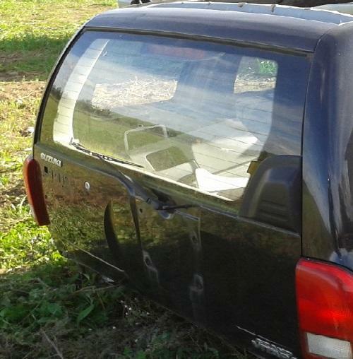 Drzwi boczne lewe i tylne kompletne do Suzuki GV 2001