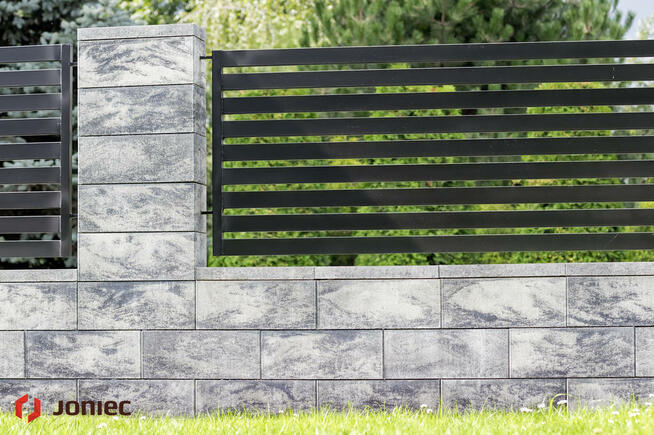 Bloczki Joniec, Kost-bet, Drewbet