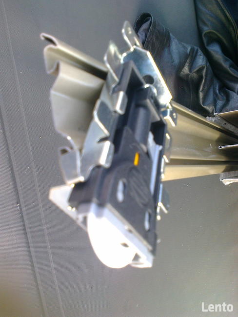 Naprawa drzwi przesuwnych Naprawa szaf wnękowych