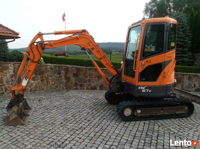 Roboty ziemne koparką 3tony