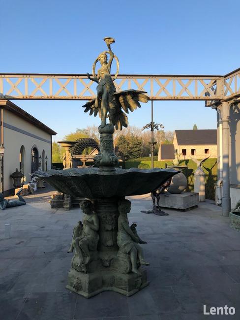 Fontanna Pałacowa Anioły z brązu H 255cm