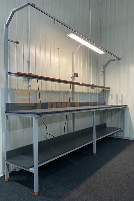 Stół roboczy montażowy do składania pakowania, blat, półki